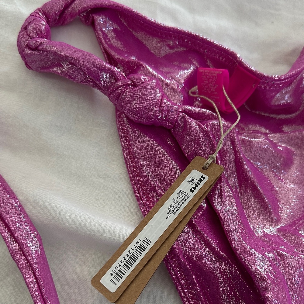 SKIMS Shiny Pink Bikini Top